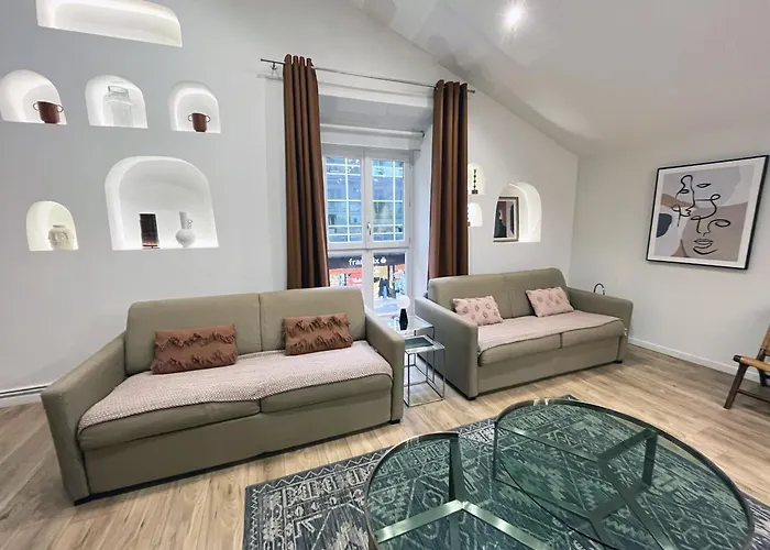 Urban Flat 161 - Sublime 4bdr Luxury Flat In